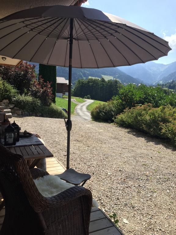 L'Ours Blanc Lodge Le Biot Buitenkant foto